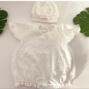 Paty NewBorn one piece with beanie